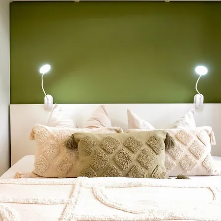 City Center Boutique Apartment 4 - Free Parking - Schlossberg View - By Casa Momo Διαμέρισμα Γκρατς