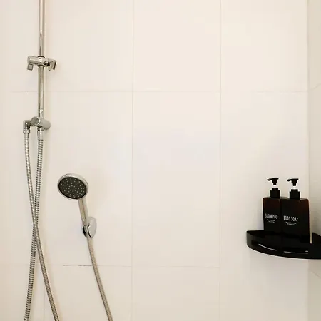 Stilvolles In Zentraler Lage - Free Parking Apartment *