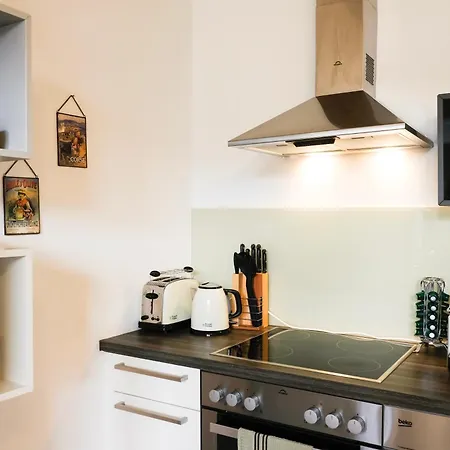 Stilvolles In Zentraler Lage - Free Parking Apartment
