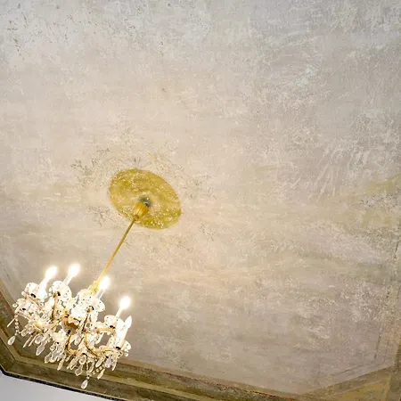 Stilvolles In Zentraler Lage - Free Parking Apartment *