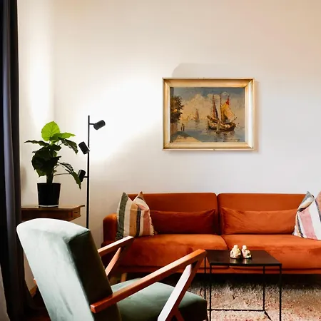 Historic Center Boutique 4 - Free Parking - Schlossberg View - By Casa Momo グラーツ